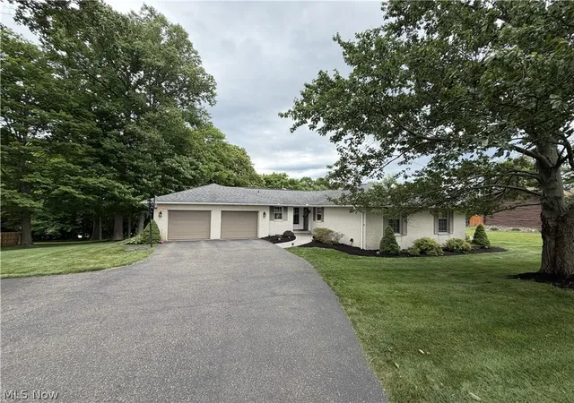 Photo 3 of Single family home for sale at 8537 Central Rd Nw, Strasburg, OH 44680 | MLS# 5240363 | Listing updated on 2026-09-28