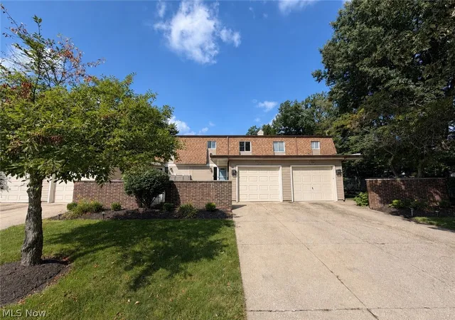 Photo 30 of Condo for sale at 9274 Willow Ln, Olmsted Falls, OH 44138 | MLS# 5240524 | Listing updated on 2026-09-28