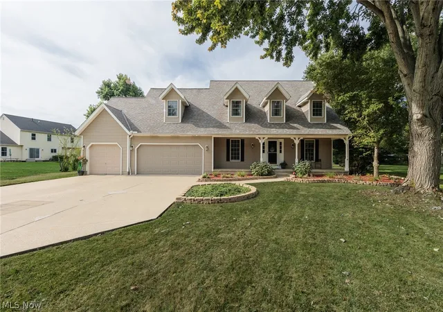 Photo 1 of Single family home for sale at 32263 Plumbrook Ct, Avon Lake, OH 44012 | MLS# 5241186 | Listing updated on 2026-09-01