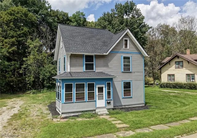 Photo 1 of Single family home for sale at 1126 Tremont Ave Se, Massillon, OH 44646 | MLS# 5241400 | Listing updated on 2026-09-01