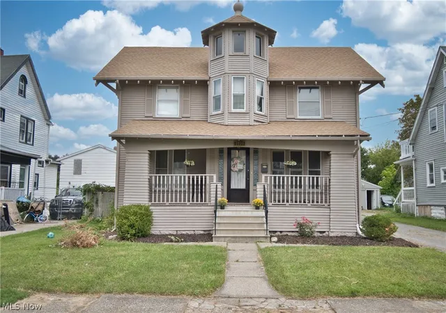 Photo 1 of Single family home for sale at 1030 W 9th Street, Lorain, OH 44052 | MLS# 5239757 | Listing updated on 2026-09-18