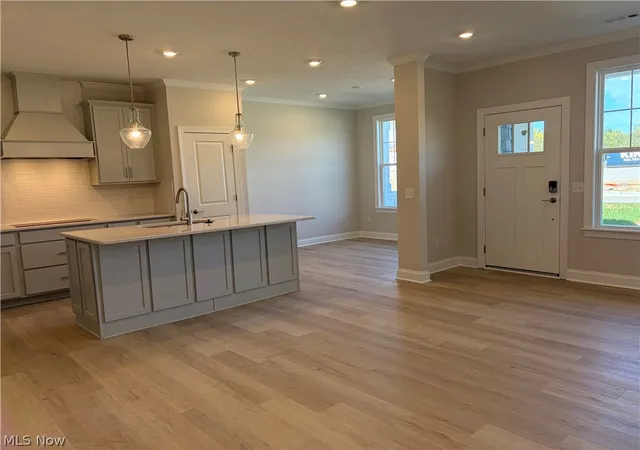Photo 2 of Condo for sale at 34 Paige Ln, Hudson, OH 44236 | MLS# 5241581 | Listing updated on 2026-10-09