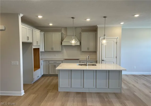 Photo 3 of Condo for sale at 34 Paige Ln, Hudson, OH 44236 | MLS# 5241581 | Listing updated on 2026-10-28