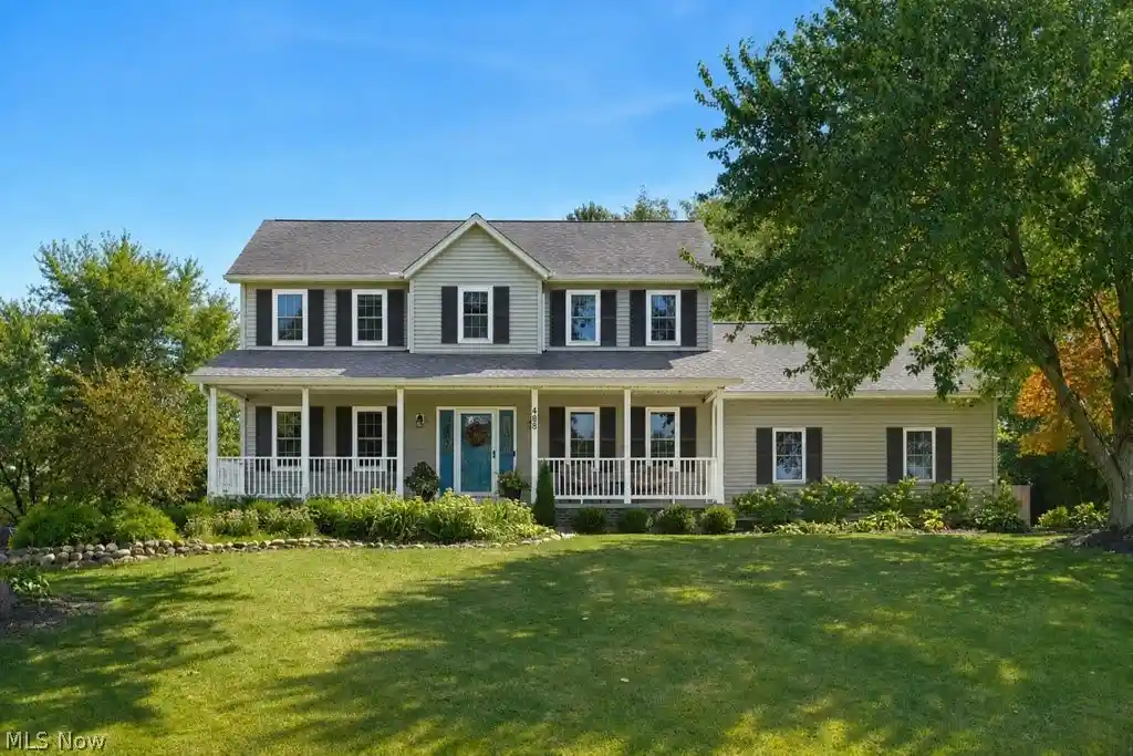 Photo 1 of Sale Pending at 488 Schooner Ln, Northfield, OH 44067 | MLS# 5241546 | Listing updated on 2026-10-08