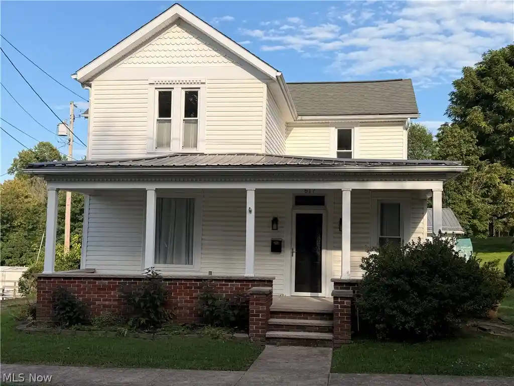 Single family home for sale at 617 Park Ave, Barnesville, OH 43713 | MLS# 5241671