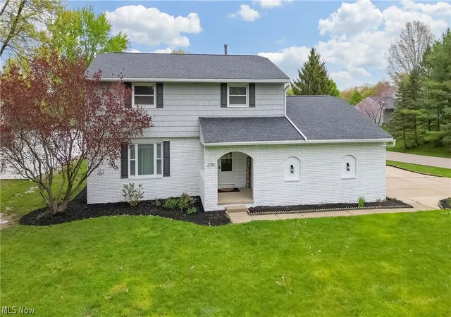 Photo 1 of Single family home for sale at 2783 State St Nw, Uniontown, OH 44685 | MLS# 5241806 | Listing updated on 2026-10-02