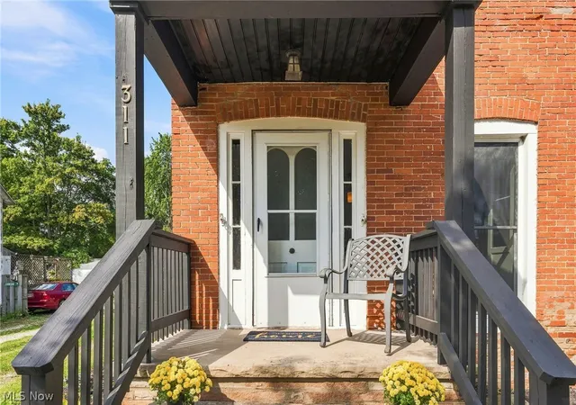 Photo 3 of Sale Pending at 311 State St, Oberlin, OH 44074 | MLS# 5240804 | Listing updated on 2026-10-07