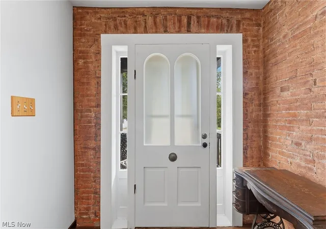 Photo 4 of Sale Pending at 311 State St, Oberlin, OH 44074 | MLS# 5240804 | Listing updated on 2026-10-07