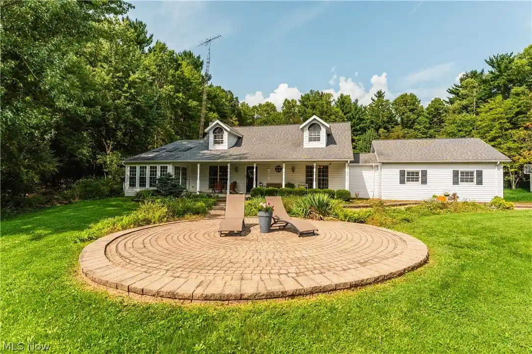 Single family home for sale at 5556 Blacksnake Hl Rd NE, Dover, OH 44622 | MLS# 5242491