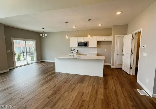 Photo 1 of Single family home for sale at 4292 Campus Ln, Willoughby, OH 44094 | MLS# 5242695 | Listing updated on 2026-10-04