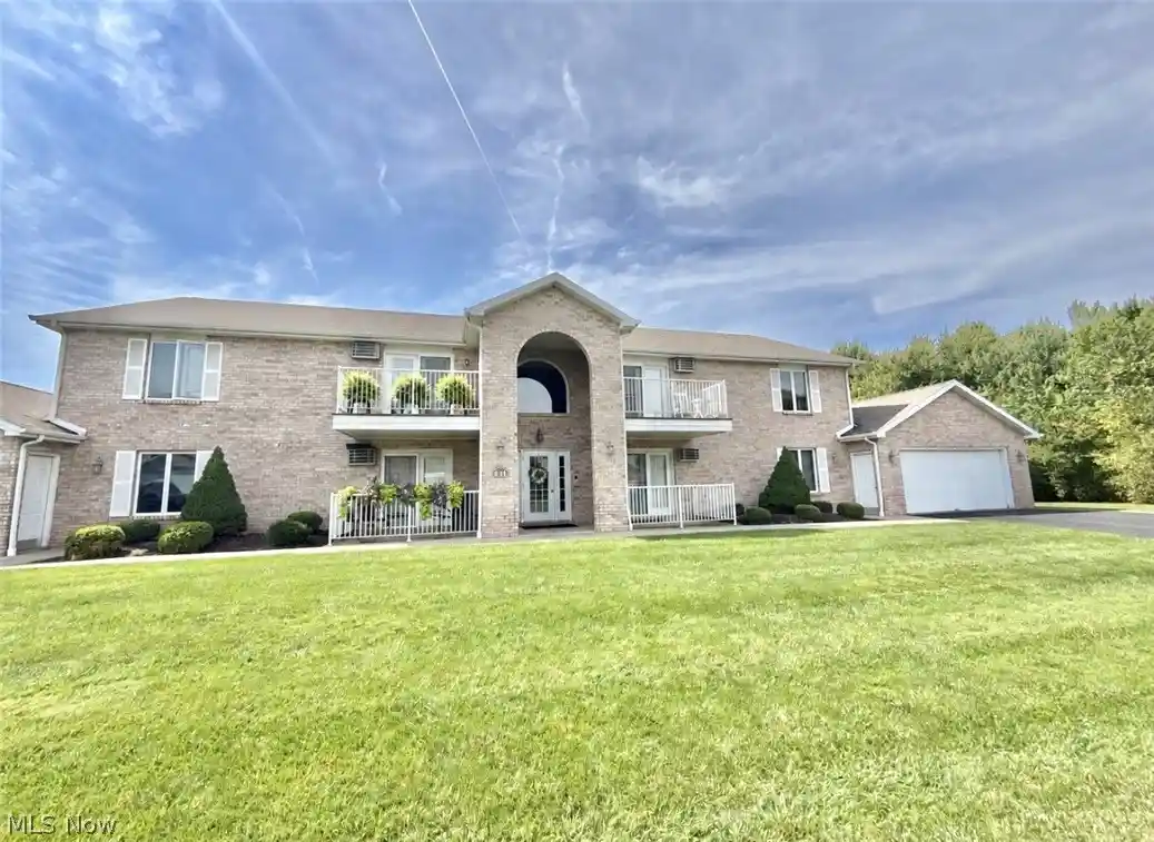 Condo for sale at 841 Auburn Hills Dr #4, Youngstown, OH 44512 | MLS# 5242666