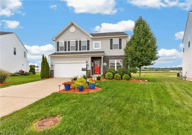 Photo 3 of Single family home for sale at 3298 Seven Bridges Rd, Medina, OH 44256 | MLS# 5242512 | Listing updated on 2026-10-09