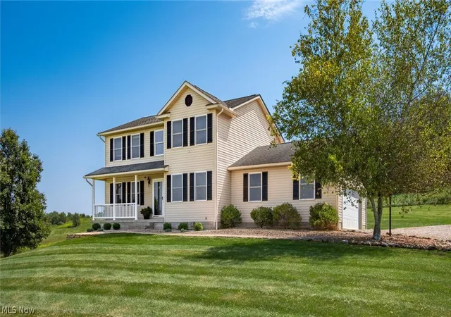 Photo 2 of Single family home for sale at 1480 Sunflower Rd, New Concord, OH 43762 | MLS# 5242611 | Listing updated on 2026-10-07
