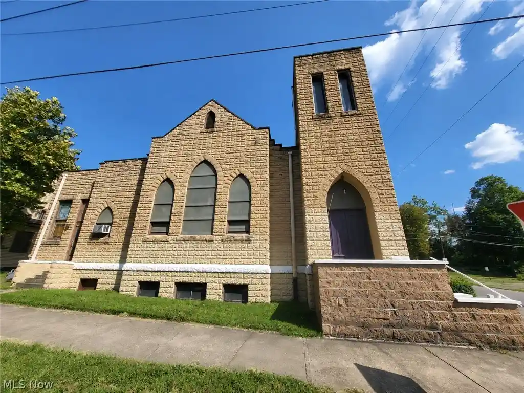 Single family home for sale at 4310 Noble St, Bellaire, OH 43906 | MLS# 5243092
