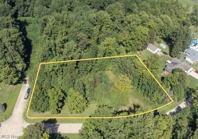 Photo 1 of Land for sale at W Abbott St, Wakeman, OH 44889 | MLS# 5242713 | Listing updated on 2026-09-23