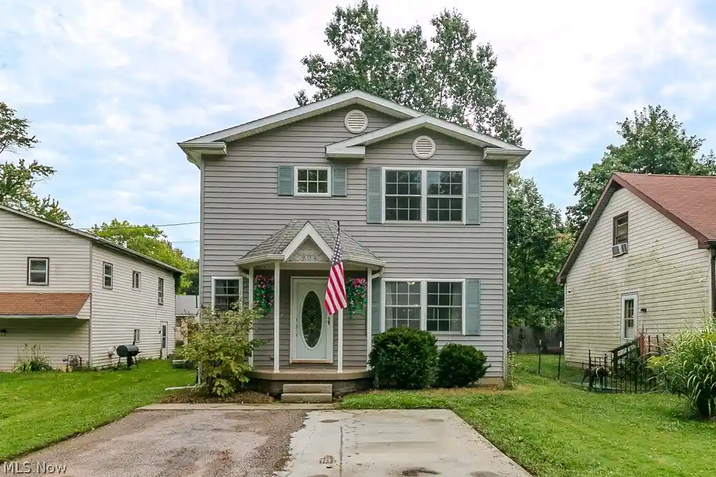 Photo 1 of Single family home for sale at 904 Hardy Rd, Painesville, OH 44077 | MLS# 5243559 | Listing updated on 2026-10-24