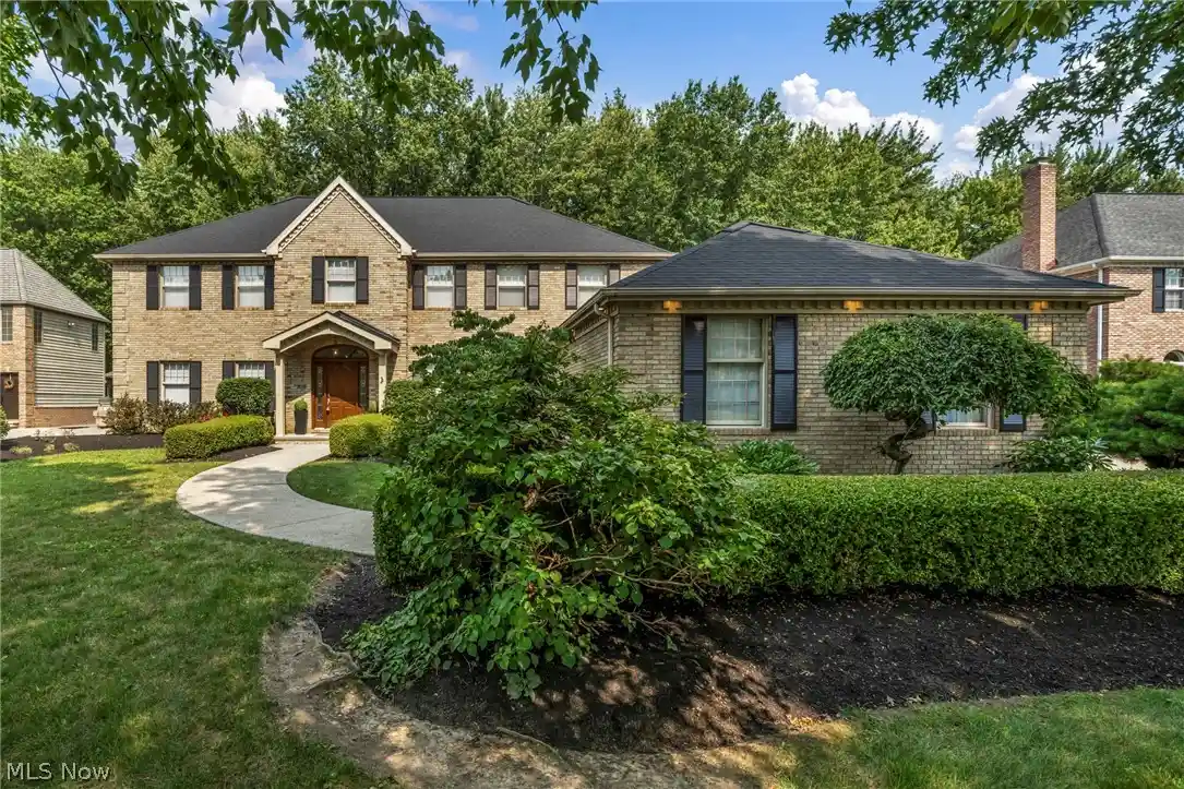 Single family home for sale at 3373 Arbor Way, Westlake, OH 44145 | MLS# 5243440