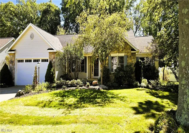 Photo 1 of Single family home for sale at 1024 Hunters, Grafton, OH 44044 | MLS# 5243930 | Listing updated on 2026-10-02