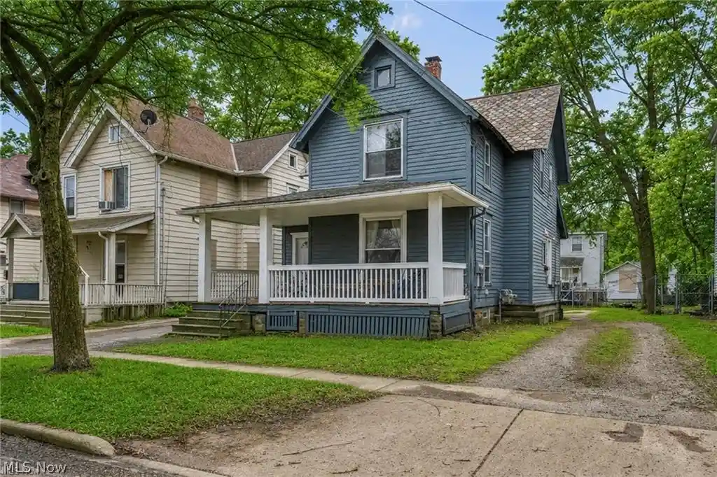 Photo 1 of Sale Pending at 228 Gates, Elyria, OH 44035 | MLS# 5244165 | Listing updated on 2026-10-10