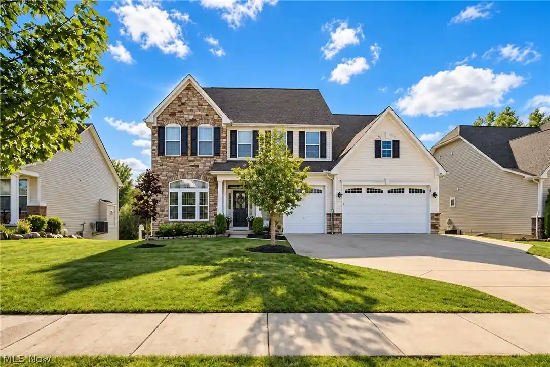 Photo 1 of Single family home for sale at 7941 Megan Meadow Dr, Hudson, OH 44236 | MLS# 5244155 | Listing updated on 2026-10-27