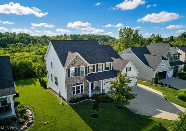 Photo 2 of Single family home for sale at 7941 Megan Meadow Dr, Hudson, OH 44236 | MLS# 5244155 | Listing updated on 2026-10-08