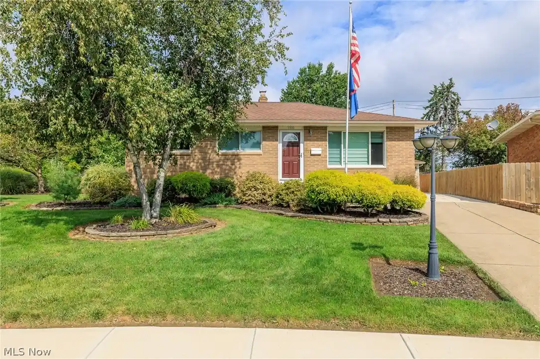 Photo 1 of Sale Pending at 9300 Cambridge Dr, Cleveland, OH 44129 | MLS# 5243673 | Listing updated on 2026-10-20