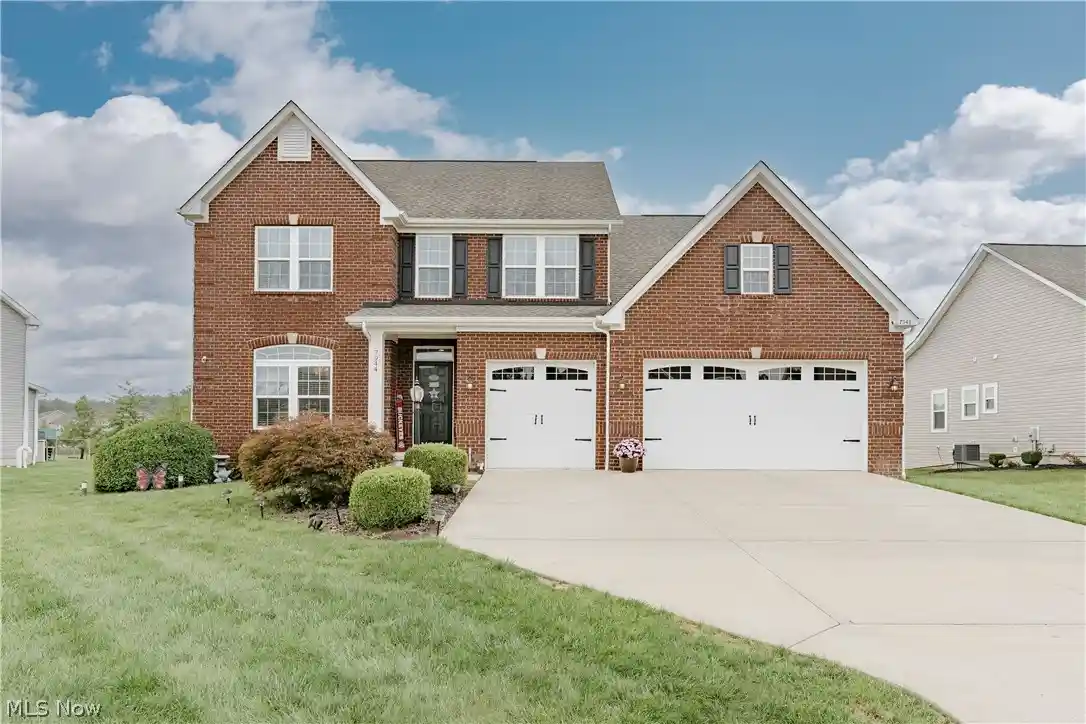 Photo 1 of Single family home for sale at 7944 Megan Meadow Dr, Hudson, OH 44236 | MLS# 5237078 | Listing updated on 2026-10-13