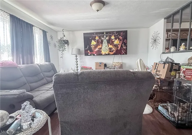 Photo 4 of Single family home for sale at 2601 22nd Avenue, Parkersburg, WV 26101 | MLS# 5243610 | Listing updated on 2026-10-10