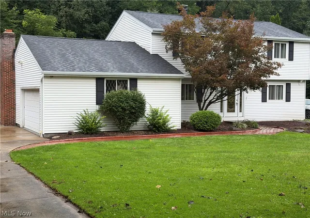 Photo 2 of Single family home for sale at 8094 Rolling Brk Rd, Northfield, OH 44067 | MLS# 5244438 | Listing updated on 2026-09-24