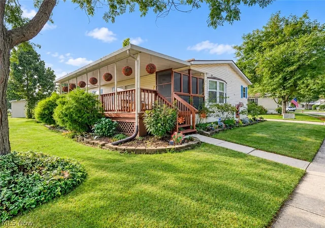 Photo 1 of Single family home for sale at 78 Periwinkle Dr, Olmsted Twp, OH 44138 | MLS# 5244605 | Listing updated on 2026-10-10