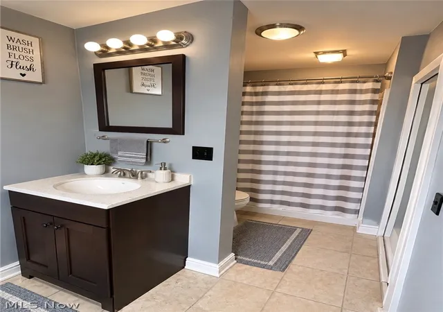 Photo 4 of Sale Pending at 3930 Poe Ave, Cleveland, OH 44109 | MLS# 5244563 | Listing updated on 2026-10-03