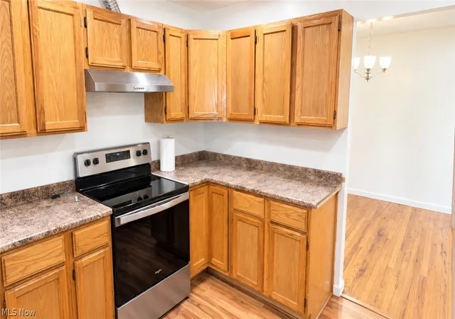 Photo 3 of Single family home for sale at 6820 Chadbourne Dr, North Olmsted, OH 44070 | MLS# 5244249 | Listing updated on 2026-10-07