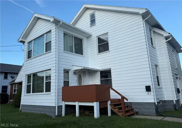 Photo 2 of Multi family home for sale at 43 Manchester Ave, Youngstown, OH 44509 | MLS# 5244951 | Listing updated on 2026-09-15