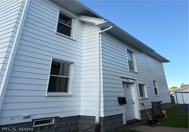 Photo 3 of Multi family home for sale at 43 Manchester Ave, Youngstown, OH 44509 | MLS# 5244951 | Listing updated on 2026-09-15