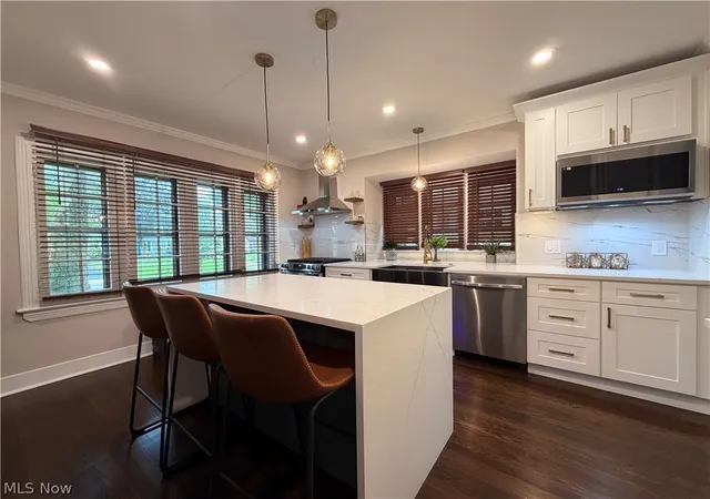 Photo 3 of Sale Pending at 3361 Avalon Rd, Cleveland, OH 44120 | MLS# 5244973 | Listing updated on 2026-09-24