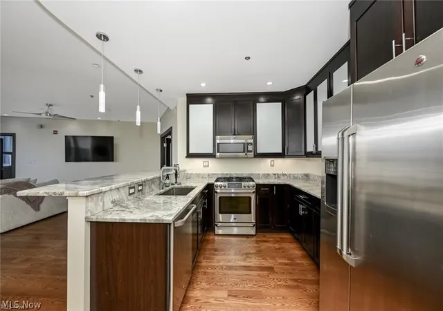 Photo 2 of Condo for sale at 701 W Lakeside Ave #608, Cleveland, OH 44113 | MLS# 5245024 | Listing updated on 2026-10-09