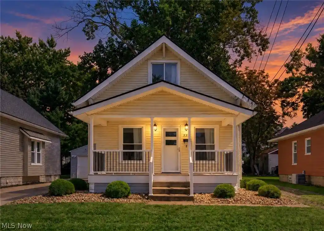 Single family home for sale at 553 Wesleyan Ave, Barberton, OH 44203 | MLS# 5245009