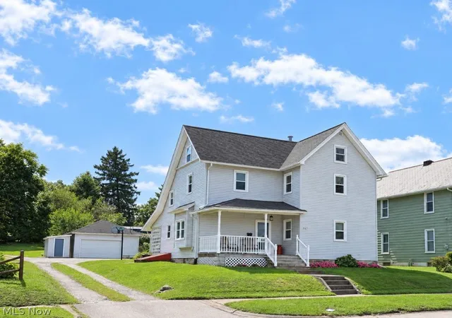 Photo 2 of Single family home for sale at 507 Arch St, Salem, OH 44460 | MLS# 5244888 | Listing updated on 2026-10-09