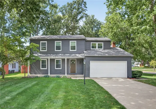 Photo 1 of Single family home for sale at 7194 Hayes Blvd, Mentor, OH 44060 | MLS# 5245128 | Listing updated on 2026-10-08