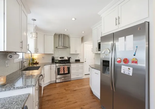 Photo 4 of Sale Pending at 5175 Thornbury Blvd, Cleveland, OH 44124 | MLS# 5244996 | Listing updated on 2026-09-21