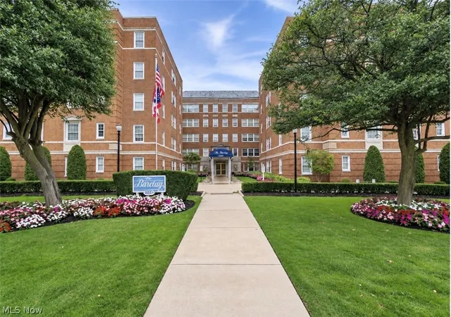 Condo for sale at 19015 Van Aken Blvd #314, Shaker Heights, OH 44122 | MLS# 5245036