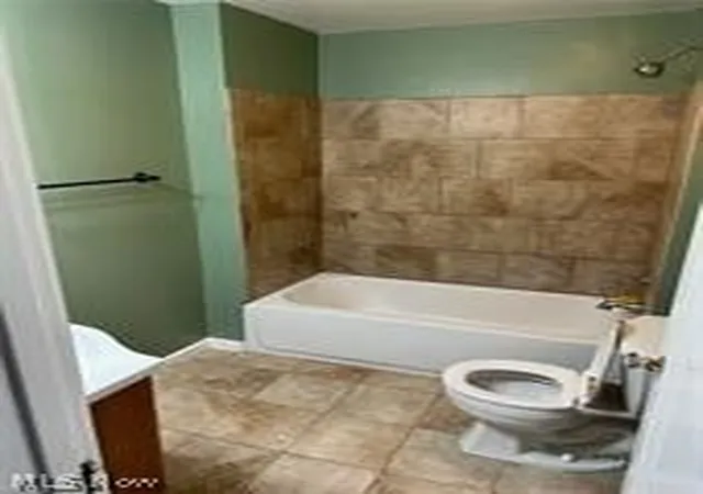 Photo 4 of Single family home for sale at 3861 Kirkwood Rd, Cleveland, OH 44121 | MLS# 5245340 | Listing updated on 2026-09-28