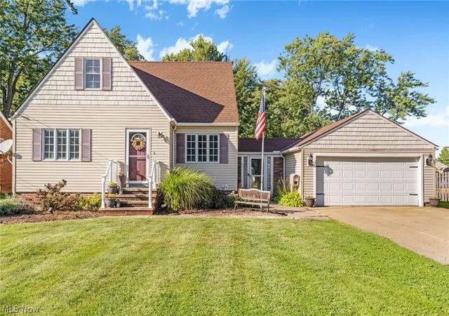 Photo 35 of Single family home for sale at 3710 W Pleasant Valley Rd, Cleveland, OH 44134 | MLS# 5244701 | Listing updated on 2026-10-11