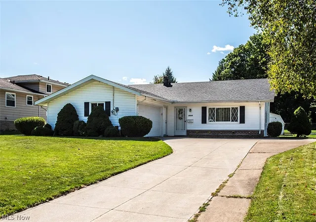 Photo 1 of Sale Pending at 28723 Tudor Dr, North Olmsted, OH 44070 | MLS# 5243226 | Listing updated on 2026-09-29