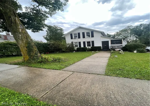 Photo 1 of Single family home for sale at 514 W Liberty St, Medina, OH 44256 | MLS# 5245048 | Listing updated on 2026-09-30