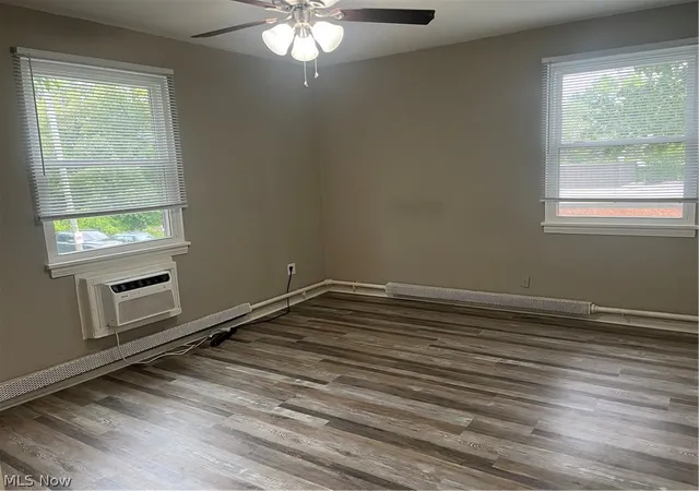 Listing Photo 4 - Condo for sale in building located at 13773 Cedar Rd, South Euclid, OH 44118 - Unit #202
