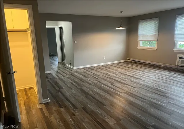 Listing Photo 5 - Condo for sale in building located at 13773 Cedar Rd, South Euclid, OH 44118 - Unit #202