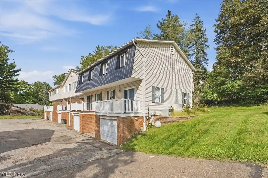 Listing Photo 1 - Condo for sale in 2013 50th St NW located at 2013 50th St NW, Canton, OH 44709 - Unit 2013 50th Street NW