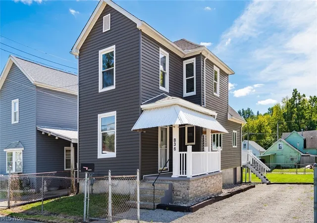 Photo 1 of Single family home for sale at 836 Indiana St, Zanesville, OH 43701 | MLS# 5245550 | Listing updated on 2026-09-16
