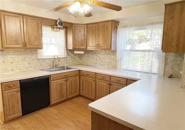 Photo 3 of Single family home for sale at 1661 Byron Dr, Cleveland, OH 44124 | MLS# 5245612 | Listing updated on 2026-10-01